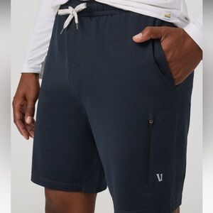 Vuori Sunday Performance Short 8"